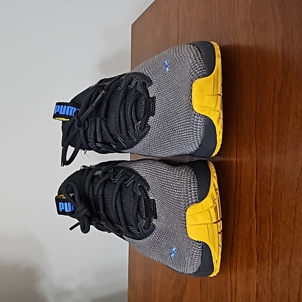 Kids Puma Size 6 C Black, Blue & Yellow